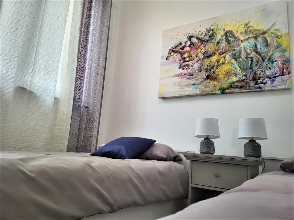 Apartment Lana Светвинченат Екстер'єр фото